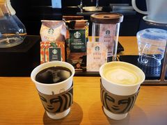 -星巴克臻选(国贸商城首店)