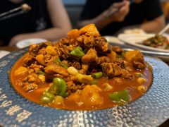-俭寨大盘鸡·手抓肉·烧烤新疆菜(乌苏路店)