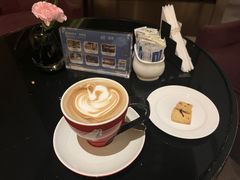 -圣丰索菲特·马T尼大堂吧
