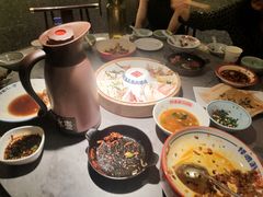 -怪噜范·老贵阳街头名小吃(世纪金源旗舰店)