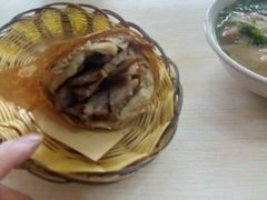 -洪峰浩老北京烧饼夹肉(角门路店)
