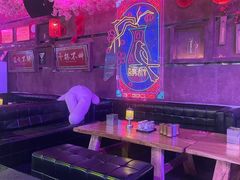 -喜鹊音乐酒馆(西街店)
