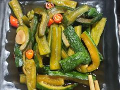 -啊美丽炭火烤肉(滑翔一店)