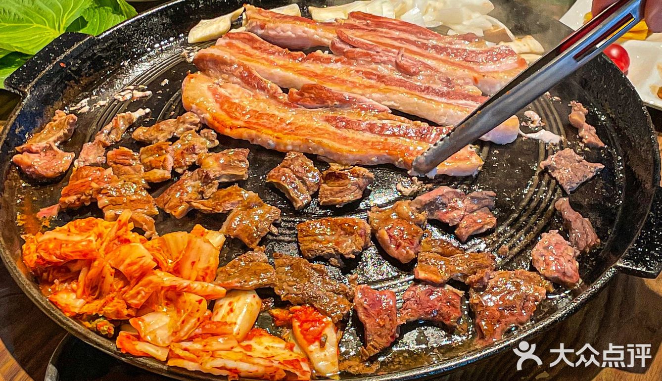 大连韩剧同款锅盖烤肉🥩滋滋冒油炒饭嘎嘎香❗️