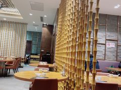 -乐忻皇朝(上海中心大厦店)