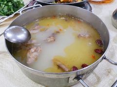 药膳乳鸽-顺德公美食(西乡店)