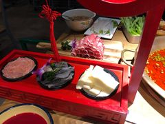 -同蛙阁美蛙鱼头火锅