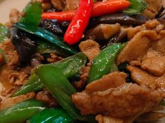 黑鸡枞菌炒肉-渔语鱼酸菜鱼新川菜(来福士店)