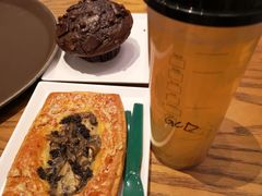 -星巴克(重庆火车北站北广场II店)