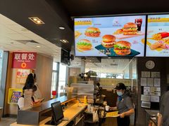 -麦当劳(三亚凤凰机场店)