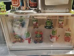 -柠檬向右(宝杨宝龙店)