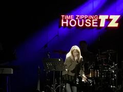 -TZ House音乐现场(茅台店)