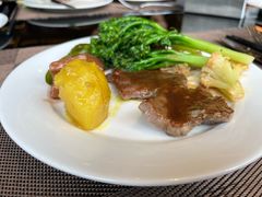 -大中华希尔顿酒店-念自助餐·海南美食·三文鱼