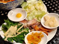 -桥香园云南过桥米线(金马碧鸡店)