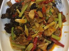 -伊兰麒兰馨园·川菜·清真馆(339电视塔店)