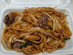 干炒牛河-同记鸡粥粉面店