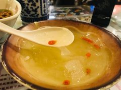 -双燕楼·手工馄饨·汤面小吃(世纪汇店)