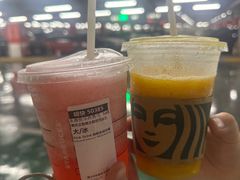 -星巴克(浦东机场T2到达店)