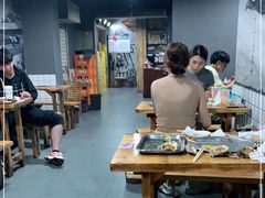 大堂-胡犇嗲单车烧烤(坡子街店)