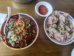 -小杨翘脚牛肉