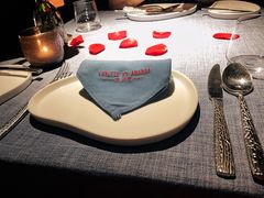 -弦月窗LUNETTE BY AMANDA(复兴路店)