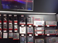-ROG玩家国度(美罗城店)