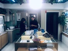 -视野联行眼镜·蔡司·控优点授权(长白万象汇店)