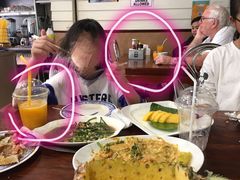 -Dang restaurant (patong phuket)