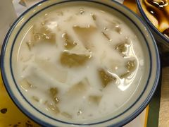 -麦当劳(水坑尾街店)