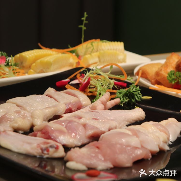 三亚美食，💐💐一定要来吃的椰小鸡·椰子鸡‼️