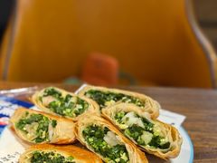 大虾仁韭菜盒-海味当家·蒸锅海鲜(星海公园店)