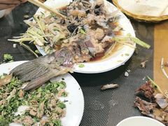 -微山岛春天里酒家