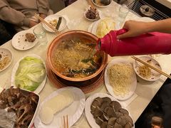 -八先生涮肉房(三里河店)