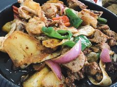 -撒拉人家.酸菜牦牛肉火锅