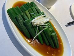 白灼鲜秋葵-峨嵋酒家(地安门店)