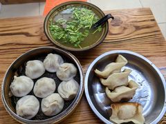 -锅贴大王南翔小笼(临沂二村店)