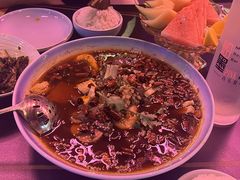 -粉墨特色菜·烧烤音乐酒馆