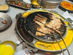 -轻烧烤肉(光谷步行街店)