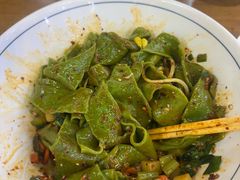 -秦君宝手擀菠菜面(金花路店)