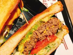 -The Habit Burger Grill 哈比特汉堡(复兴soho店)
