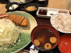 -牛カツ京都勝牛(河原町蛸薬師店)