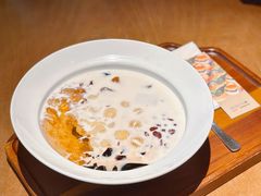 娟姗奶大满贯-RUXU入续鸳鸯糖水铺(万菱汇店)