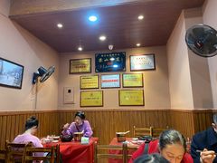 -谢老五跷脚牛肉·非遗传承店
