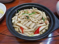 菌菇海鲜煲-吴祥记潮州菜·百年老字号·砂锅粥