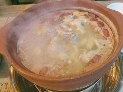 -东记炭炉·海鲜鸡煲(龙华店)