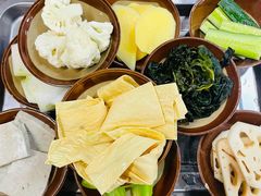 -咏勝锑锅麻辣烫(净居寺路总店)