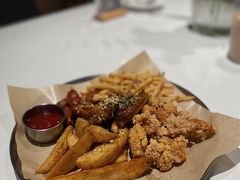 -洪小鹏生活美学馆(领SHOW天地店)