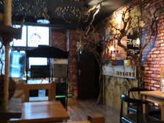 -MAX伯爵趣味互动密室逃脱(大坪D馆店)