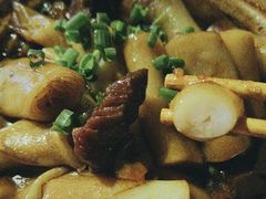-辉辉大排档