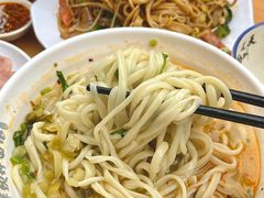 -萍姨抻面馆·鸡架冒菜(清湖店)